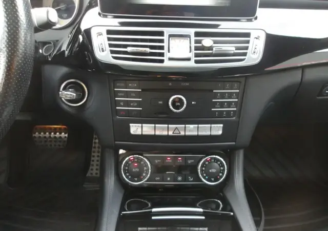 MERCEDES-BENZ CLS 350 BlueTEC 4-Matic