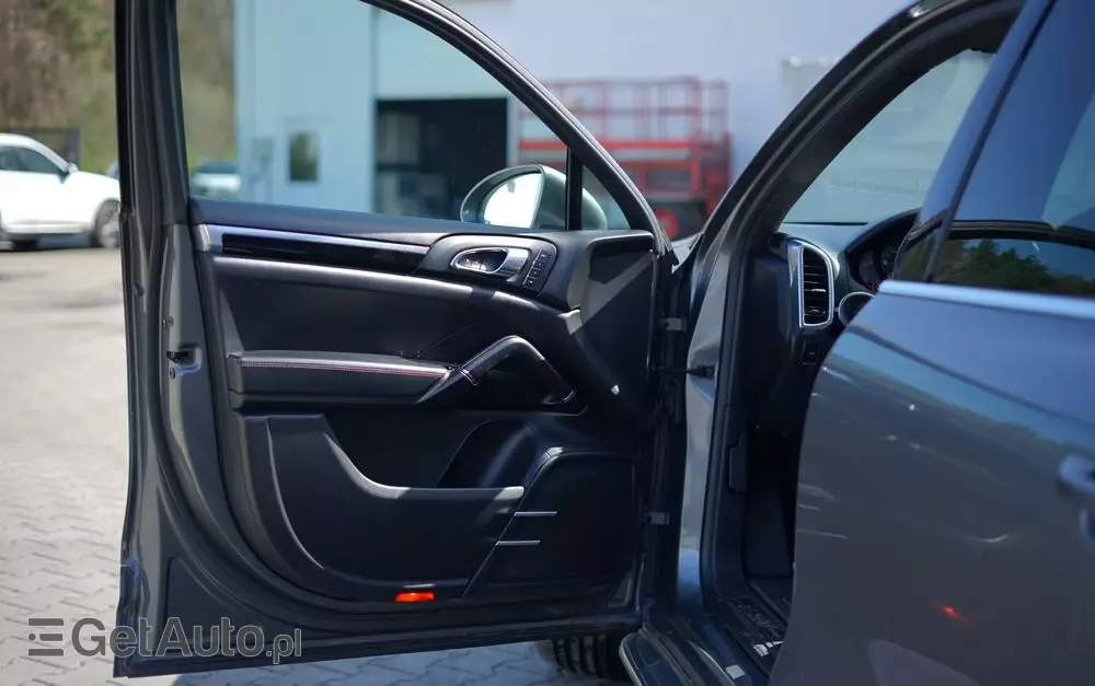 PORSCHE Cayenne Diesel
