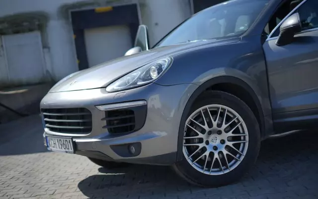 PORSCHE Cayenne Diesel
