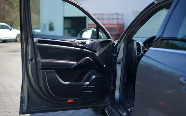 PORSCHE Cayenne Diesel