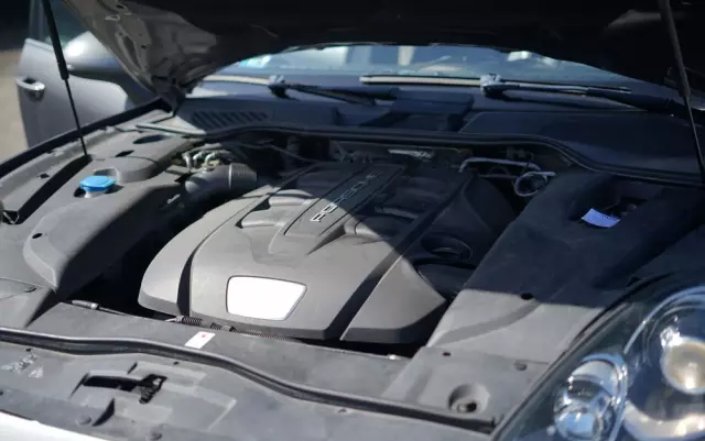 PORSCHE Cayenne Diesel