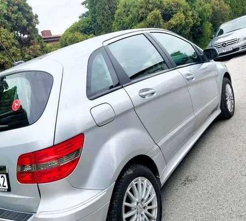MERCEDES-BENZ Klasa B 
