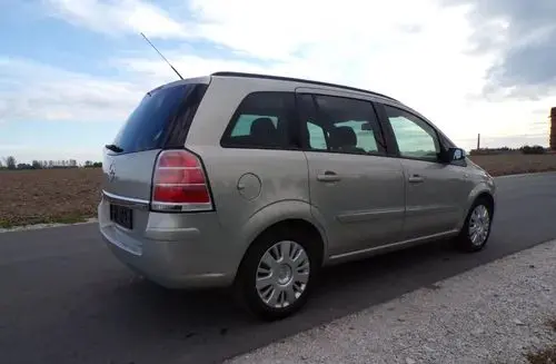 OPEL Zafira 