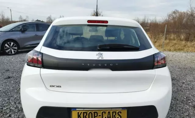 PEUGEOT 208 