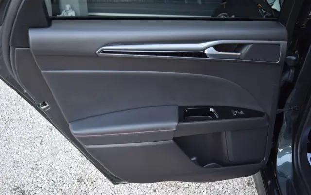 FORD Mondeo SW 2.0 EcoBoost S&S Autom ST-Line