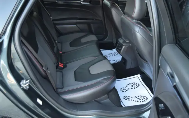 FORD Mondeo SW 2.0 EcoBoost S&S Autom ST-Line