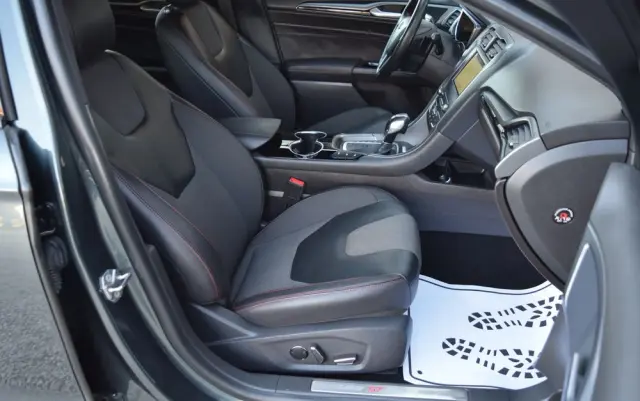 FORD Mondeo SW 2.0 EcoBoost S&S Autom ST-Line