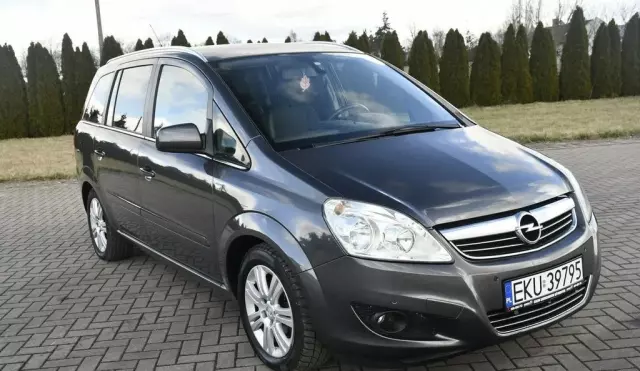 OPEL Zafira 