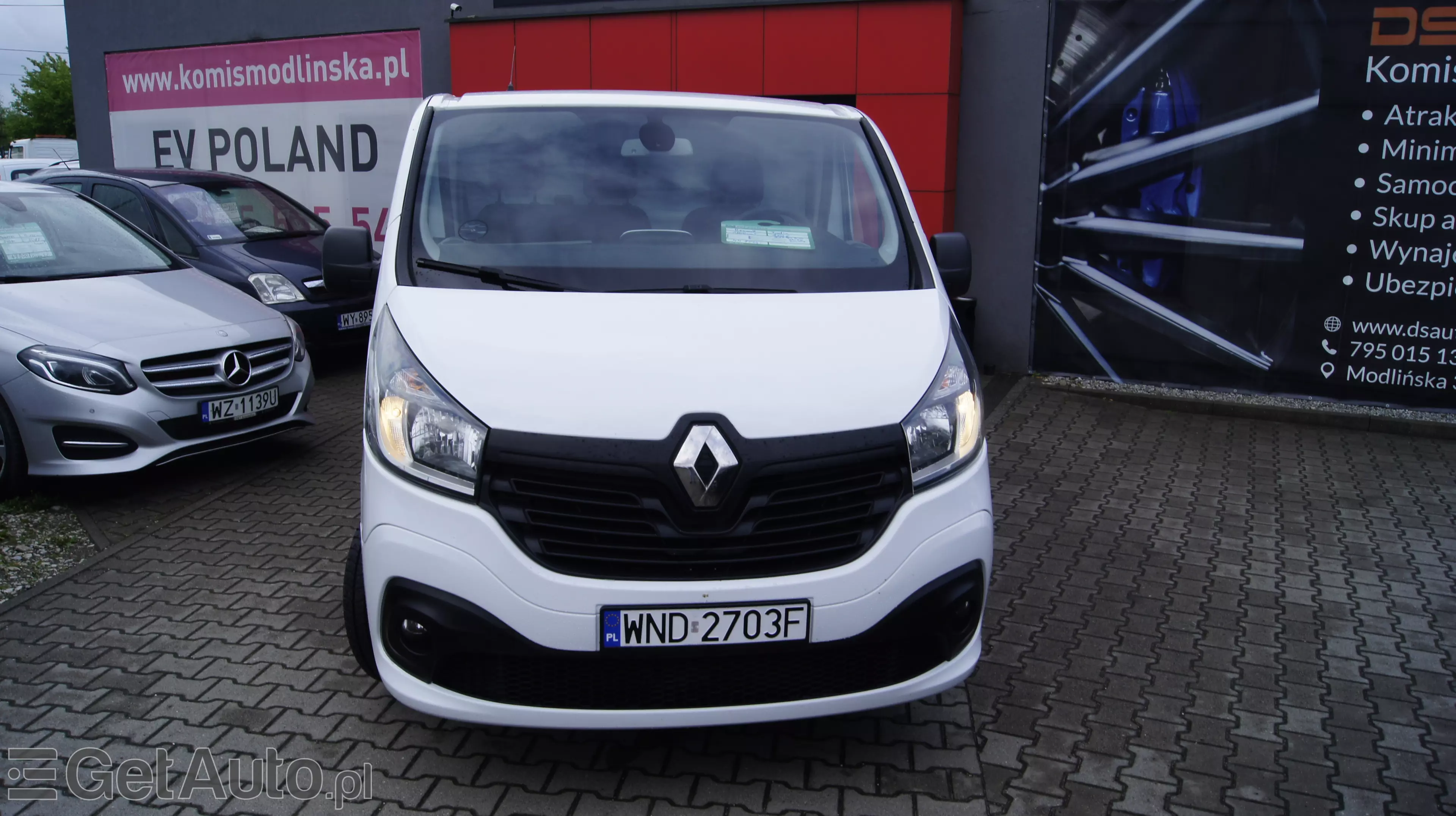 RENAULT Trafic 