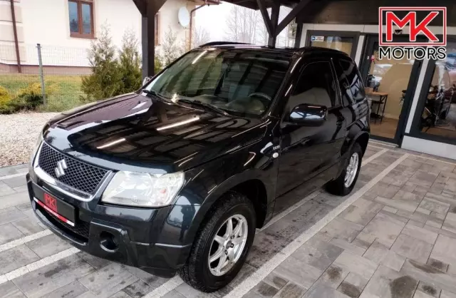 SUZUKI Grand Vitara 1.9 DDiS (3 dr) (129 KM)