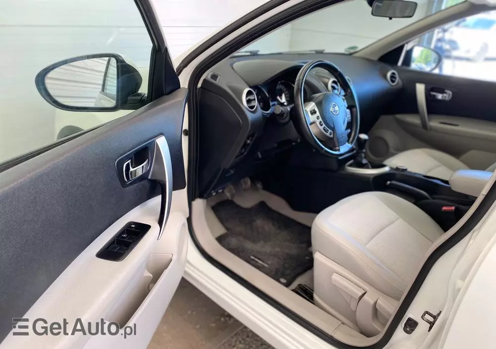 NISSAN Qashqai 1.6 dCi 4x4 Tekna