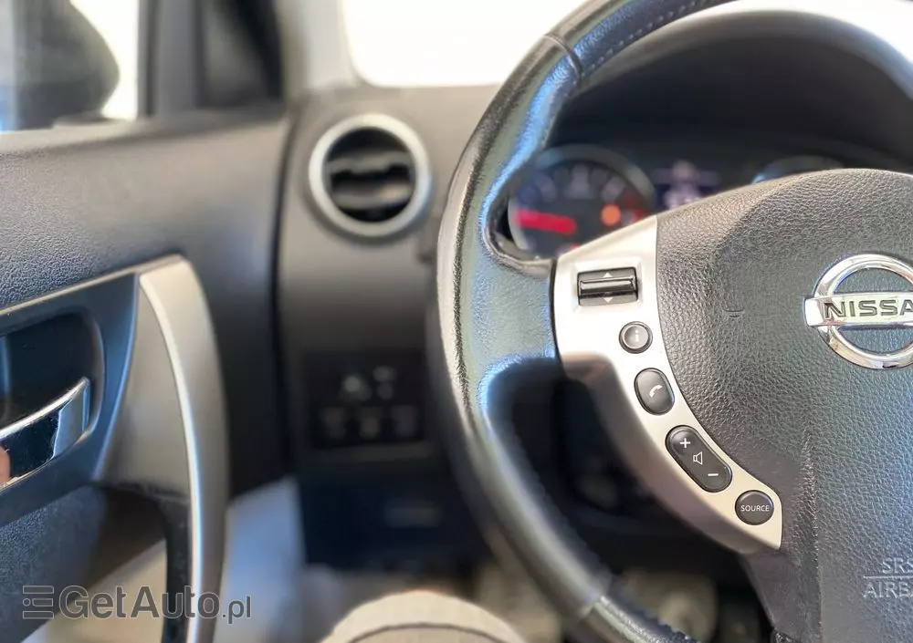 NISSAN Qashqai 1.6 dCi 4x4 Tekna