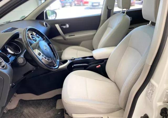 NISSAN Qashqai 1.6 dCi 4x4 Tekna