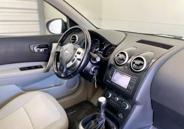 NISSAN Qashqai 1.6 dCi 4x4 Tekna