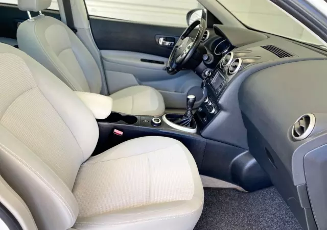 NISSAN Qashqai 1.6 dCi 4x4 Tekna