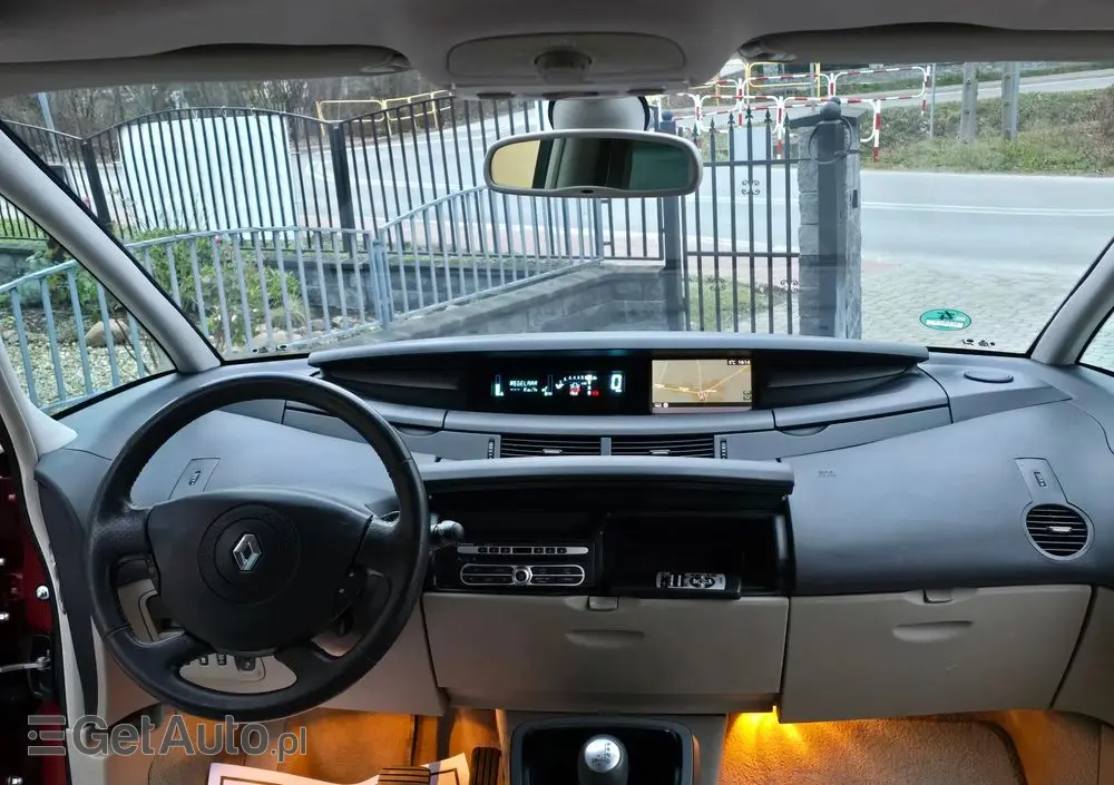 RENAULT Grand Espace Gr 2.0T 16V Privilege