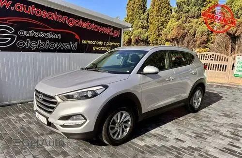 HYUNDAI Tucson 