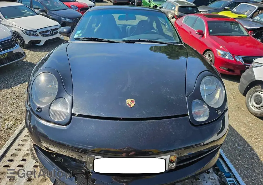 PORSCHE 911 Carrera