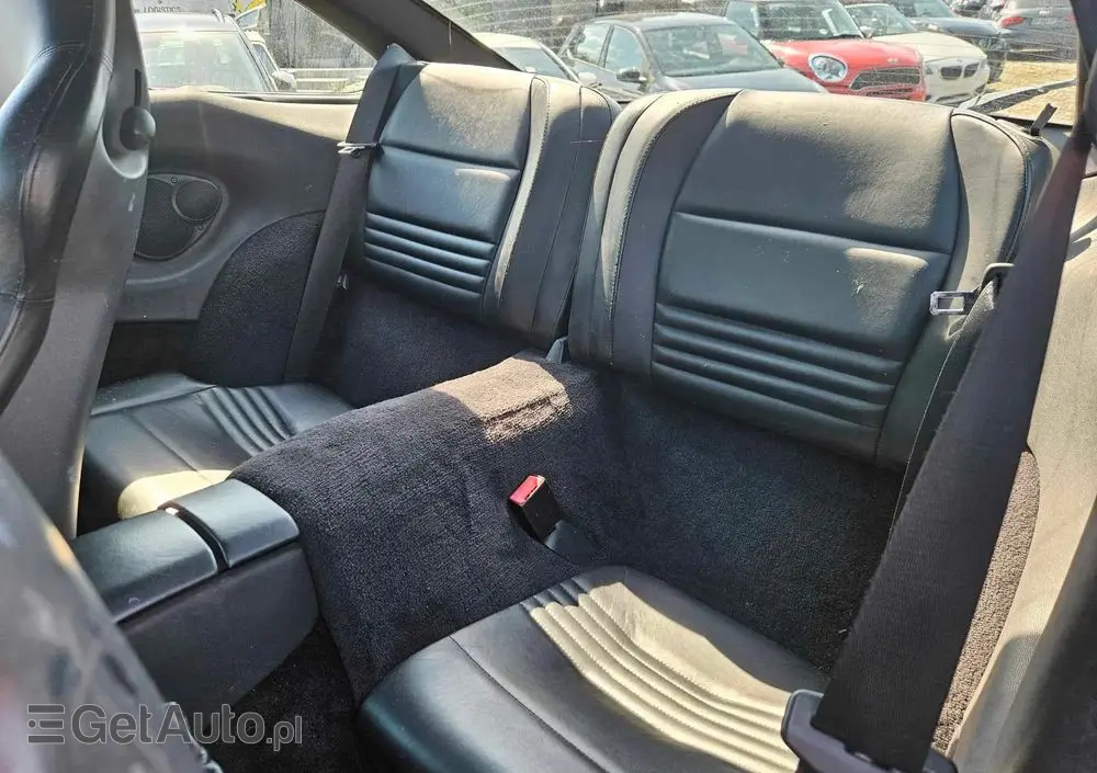 PORSCHE 911 Carrera