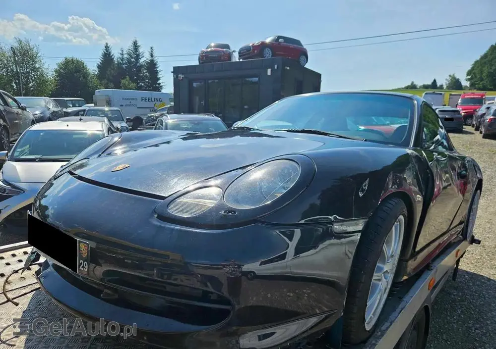 PORSCHE 911 Carrera