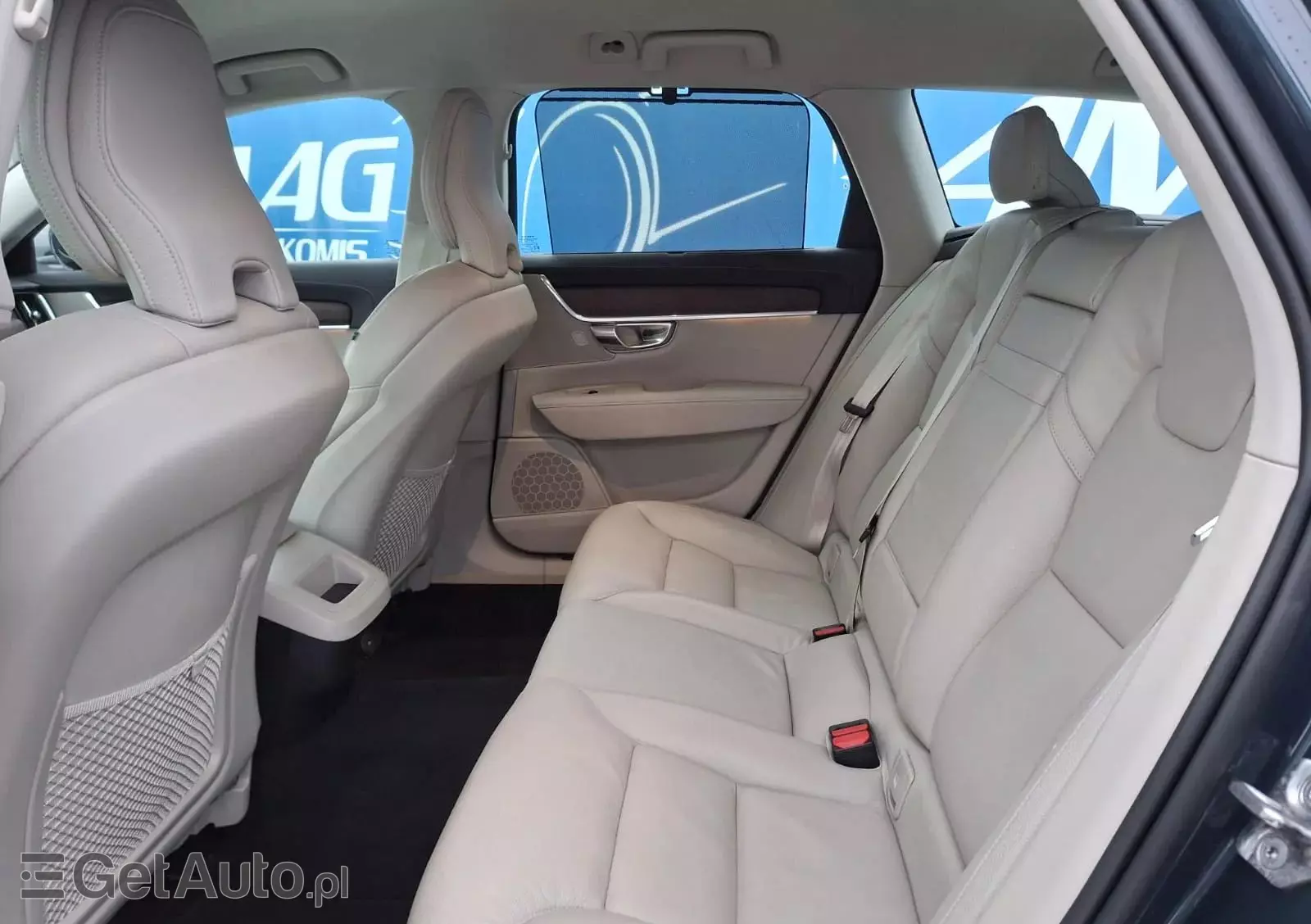 VOLVO V90 B4 D Geartronic Momentum