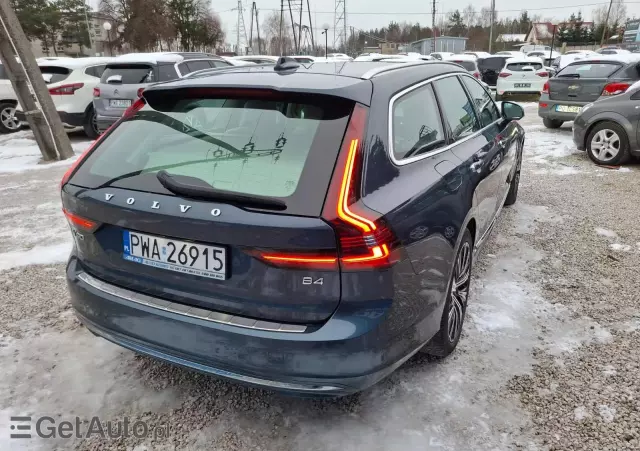 VOLVO V90 B4 D Geartronic Momentum