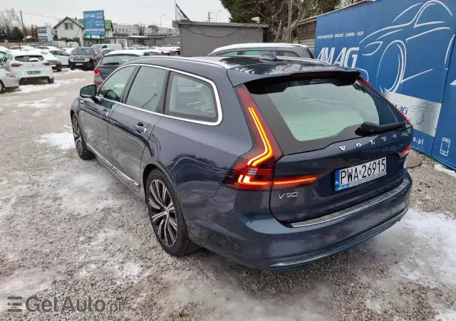 VOLVO V90 B4 D Geartronic Momentum