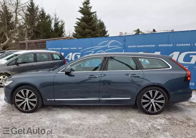 VOLVO V90 B4 D Geartronic Momentum