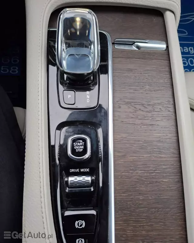 VOLVO V90 B4 D Geartronic Momentum