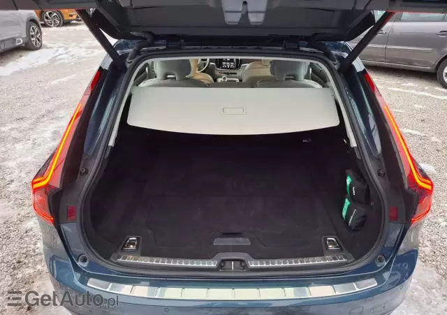 VOLVO V90 B4 D Geartronic Momentum