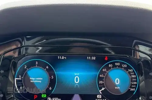 VOLKSWAGEN 2.0 TDI SCR DSG Life 