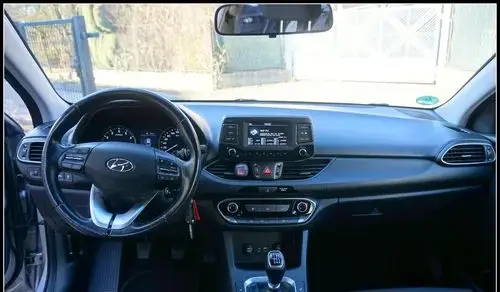 HYUNDAI I30 