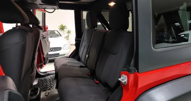 JEEP Wrangler 3.6 Unlim X