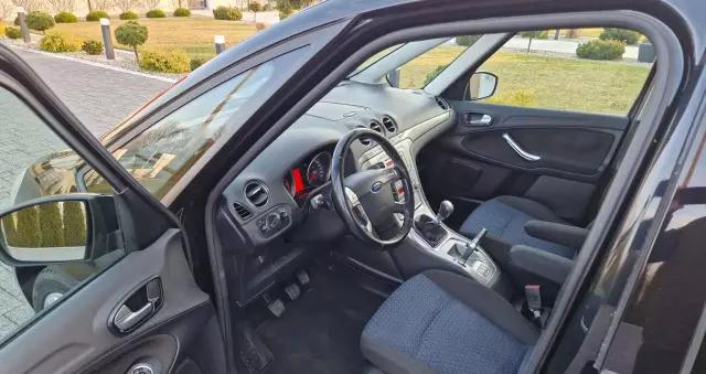 FORD Galaxy 2.0 TDCi Titanium