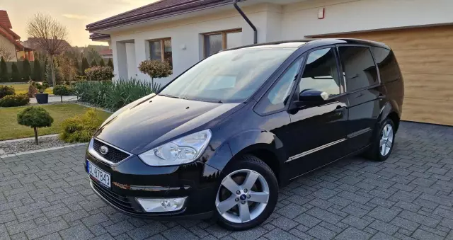 FORD Galaxy 2.0 TDCi Titanium