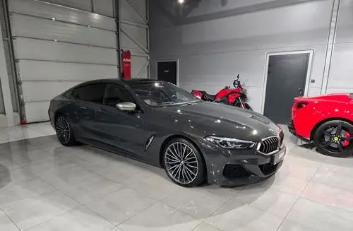 BMW Seria 8 