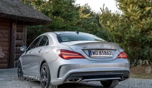 MERCEDES-BENZ CLA 
