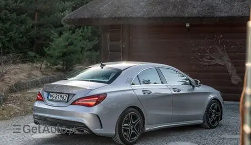MERCEDES-BENZ CLA 