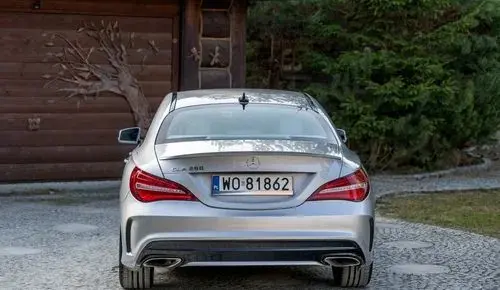MERCEDES-BENZ CLA 