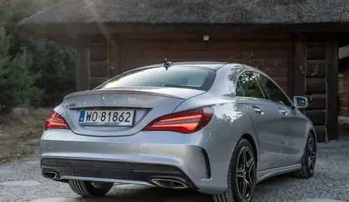 MERCEDES-BENZ CLA 