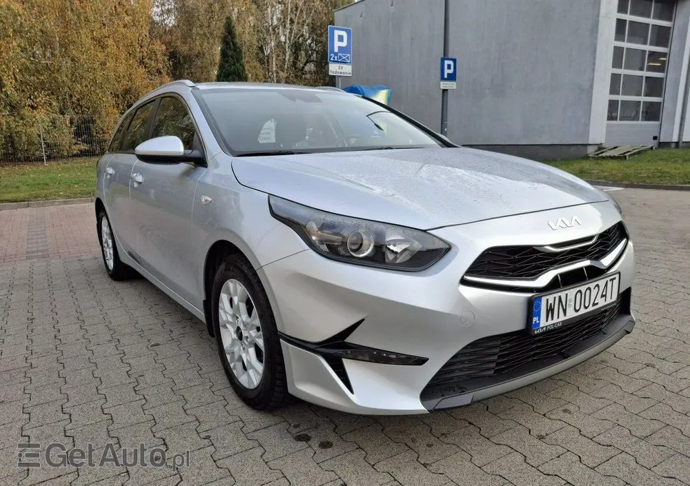 KIA Ceed 1.5 T-GDI M DCT