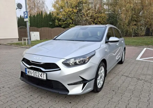 KIA Ceed 1.5 T-GDI M DCT