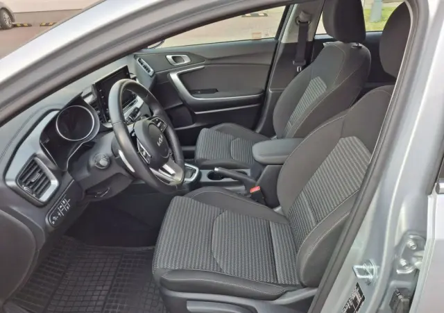 KIA Ceed 1.5 T-GDI M DCT