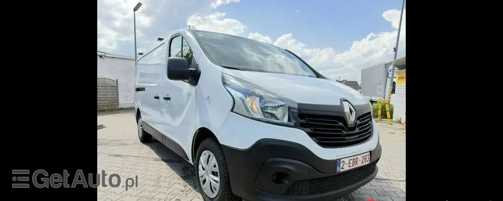 RENAULT Trafic 