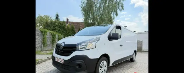 RENAULT Trafic 