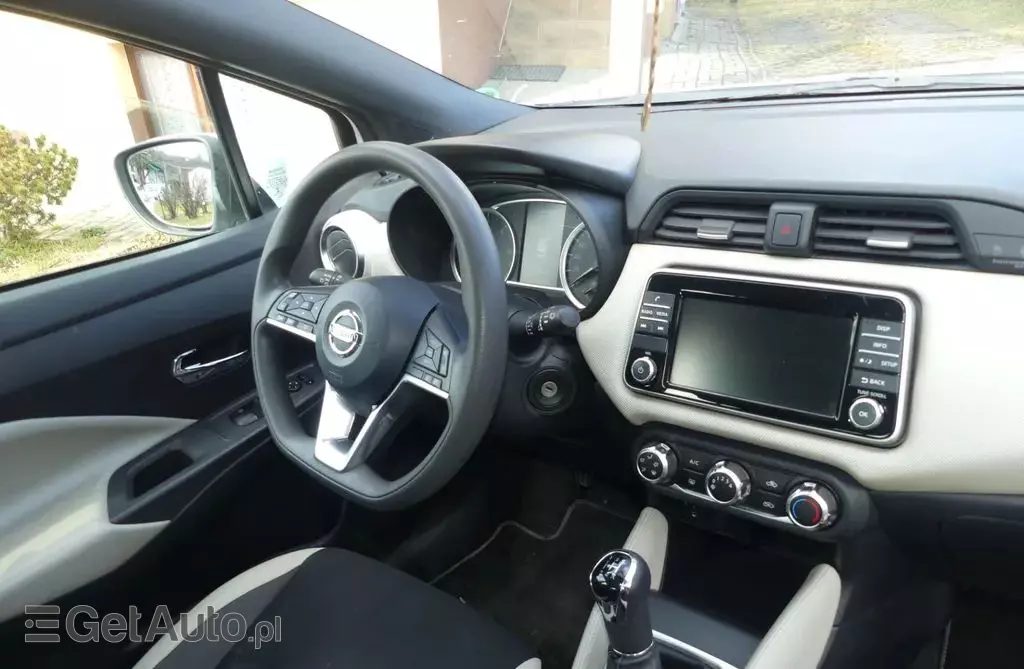 NISSAN Micra 