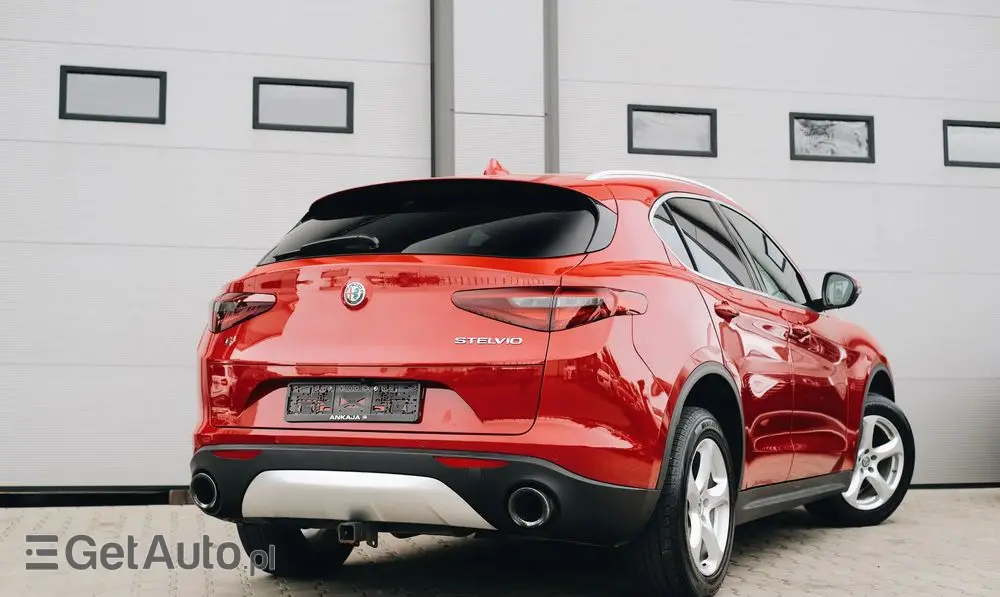 ALFA ROMEO Stelvio 2.0 Turbo TI Q4