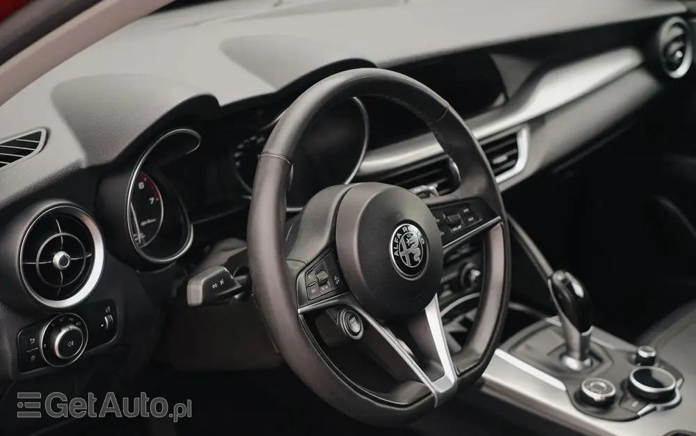 ALFA ROMEO Stelvio 2.0 Turbo TI Q4