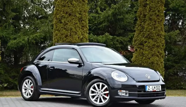 VOLKSWAGEN Beetle 