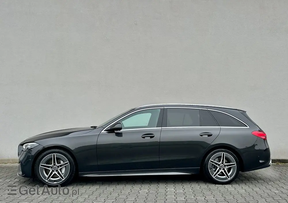 MERCEDES-BENZ Klasa C 220 d 9G-TRONIC AMG Line